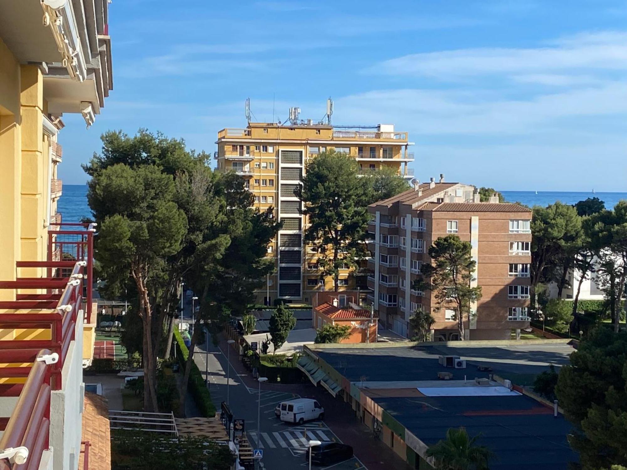 Apartamento En Voramar A 2 Minutos De La Playa Benicàssim Buitenkant foto